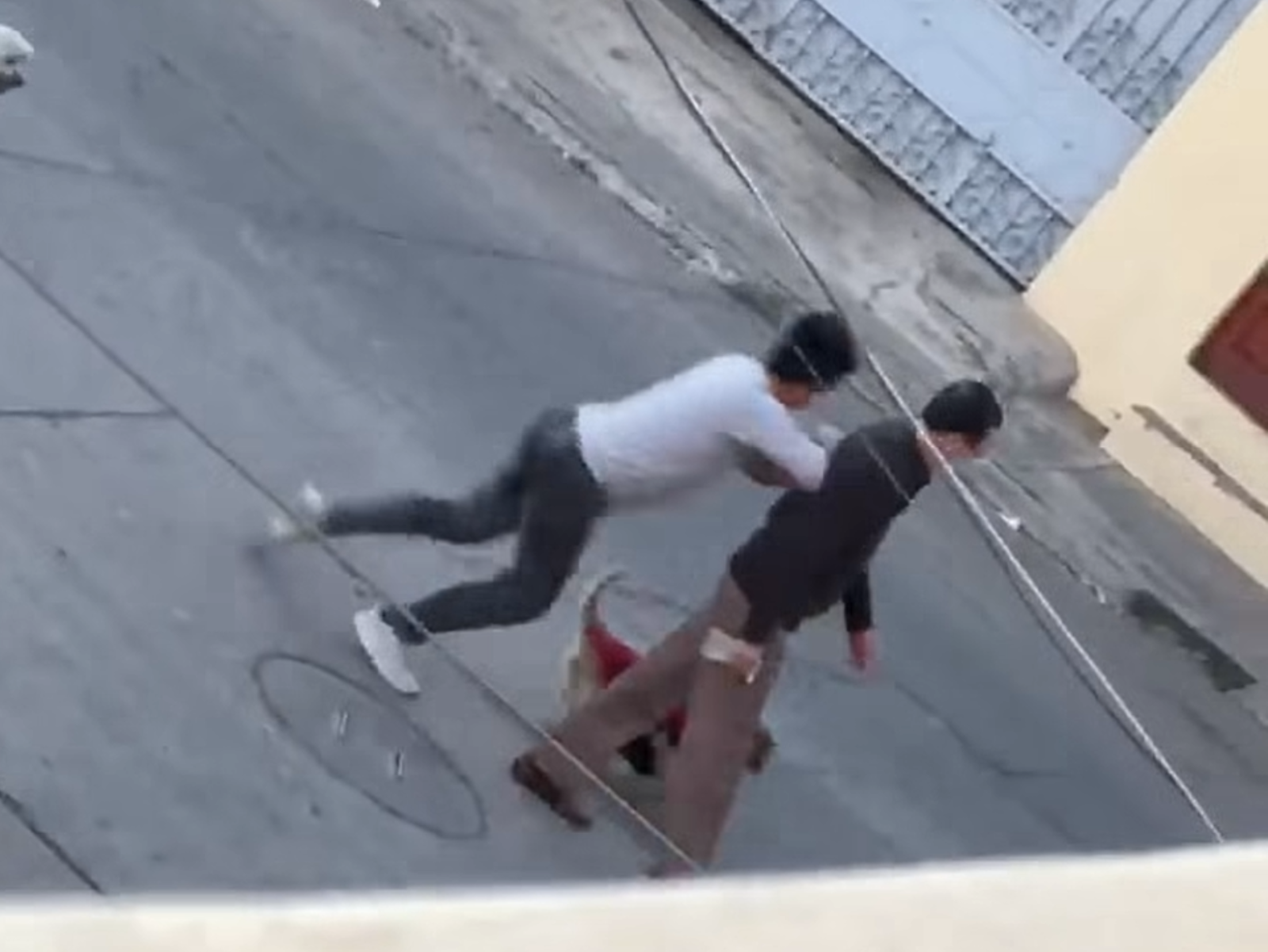 Aprehenden a joven que agredió por la espalda a un adulto mayor en Sucre