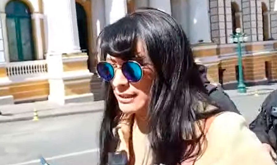 Wilma Alanoca fue aprehendida por instigación a delinquir y terrorismo