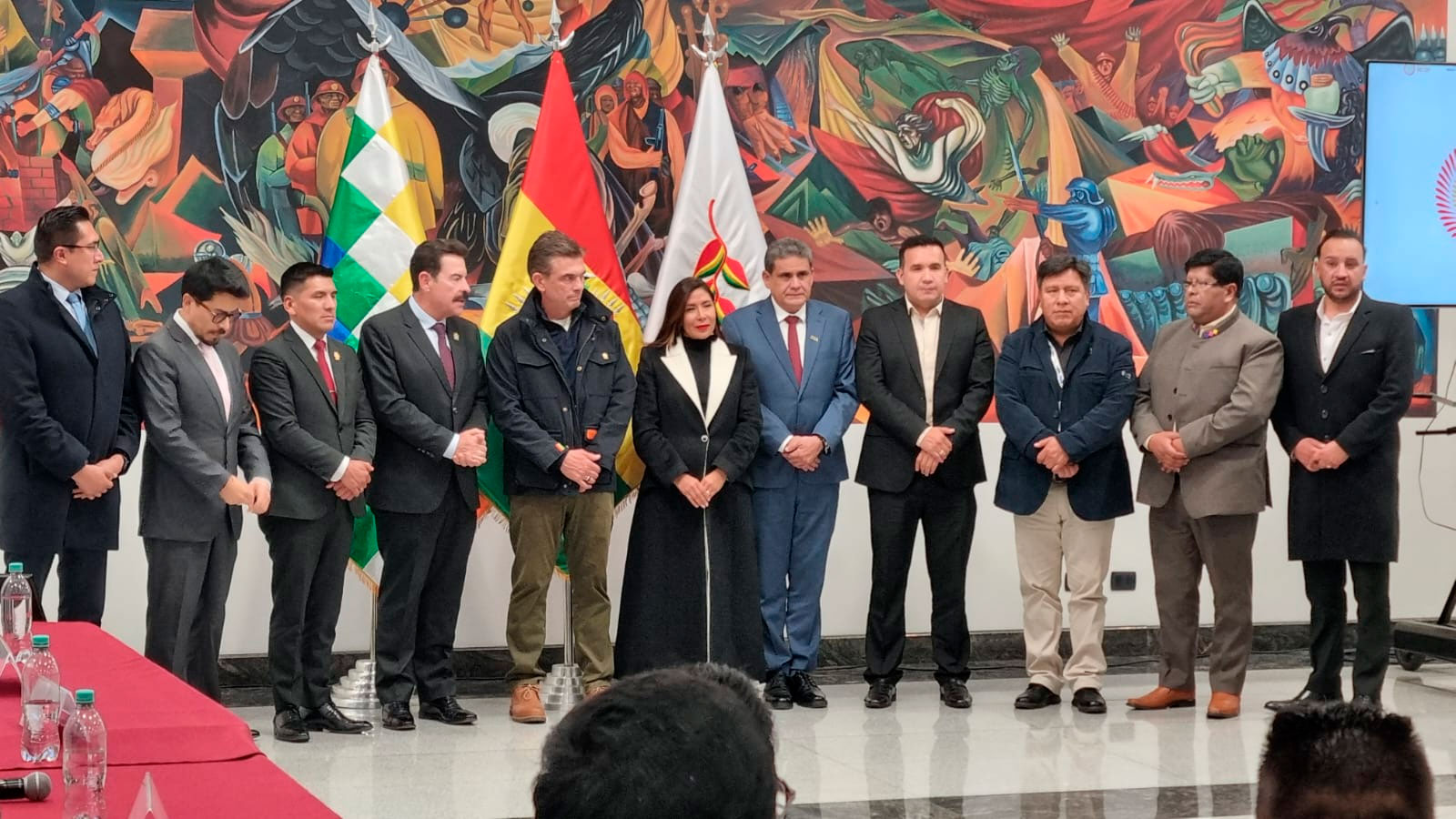 Paz y alcaldes acuerdan una agenda del 50/50 con enfoque diferenciado por las asimetrías