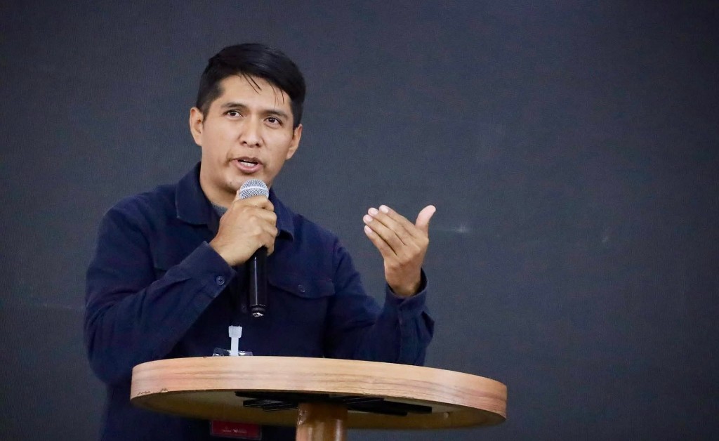 Andrónico a Evo: Tus informantes te mienten, por eso estás como estás