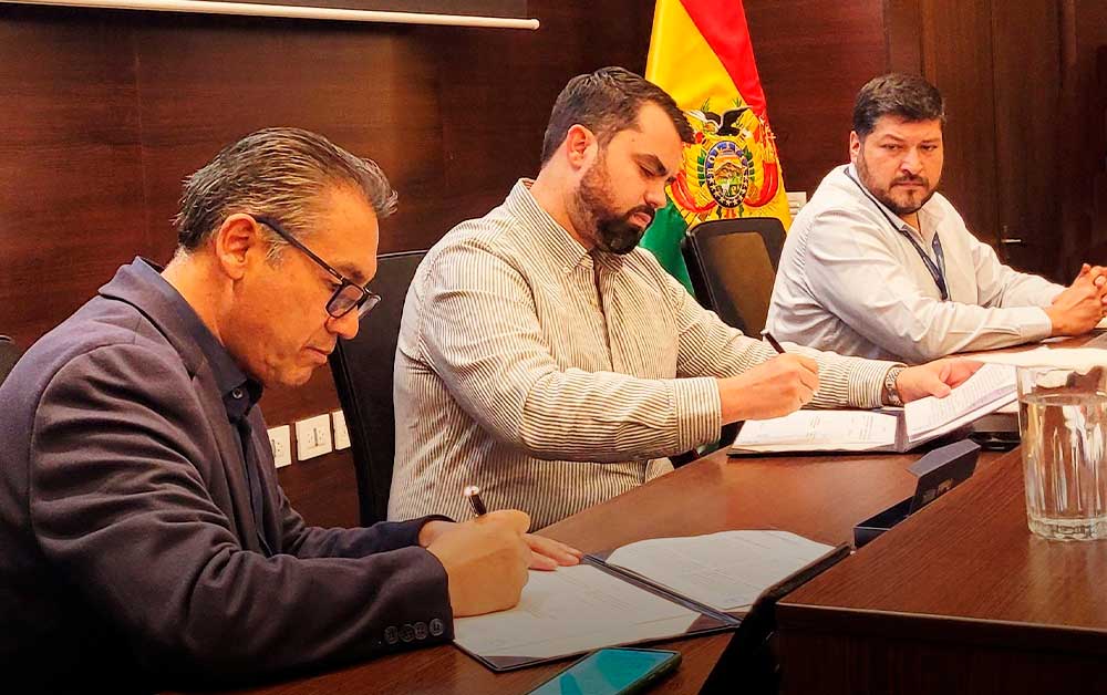 Banco Unión y fundación alemana fortalecen alianza para impulsar la educación financiera