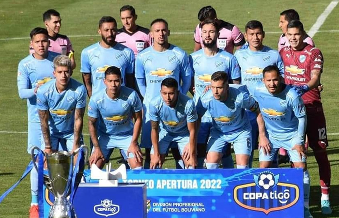 Bolívar se corona campeón del torneo Apertura con una goleada 3-0 al The  Strongest | Erbol