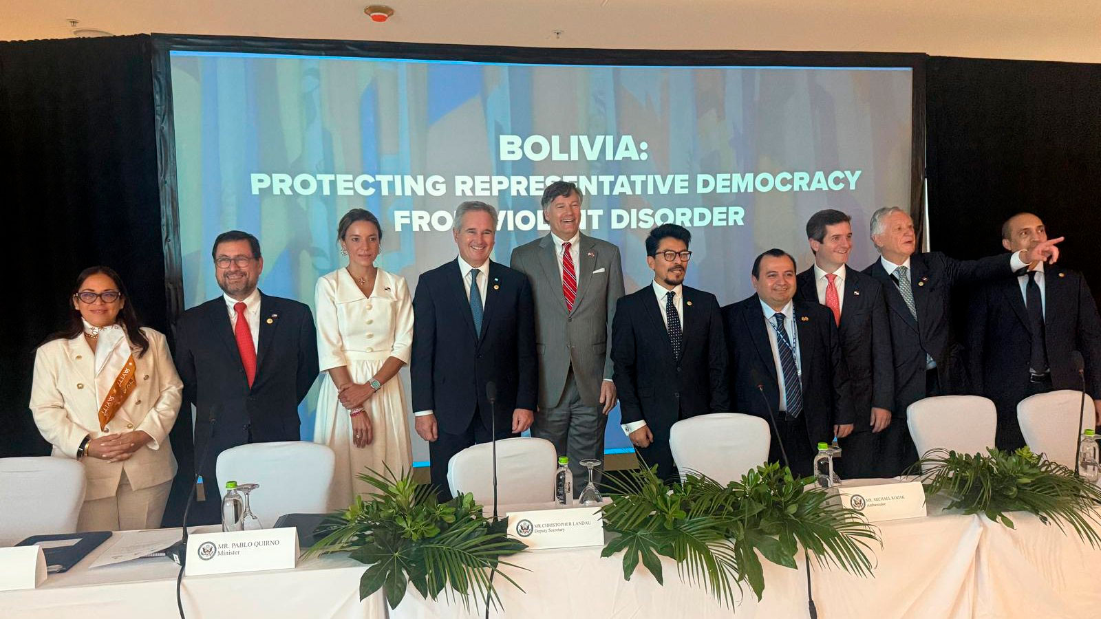 EEUU articula apoyo continental al Gobierno de Paz contra el “desorden violento”