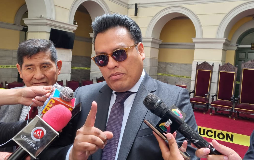 Exvocal desvisado por EEUU reclama que fue sindicado “sin prueba alguna”