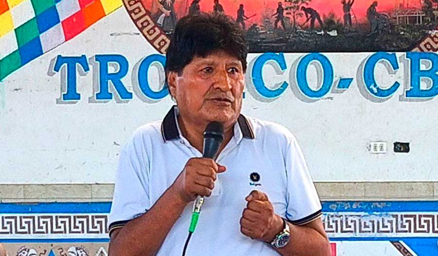 Evo dice que de todo le culpan y lo bombardean con insultos: “Me dicen narco”