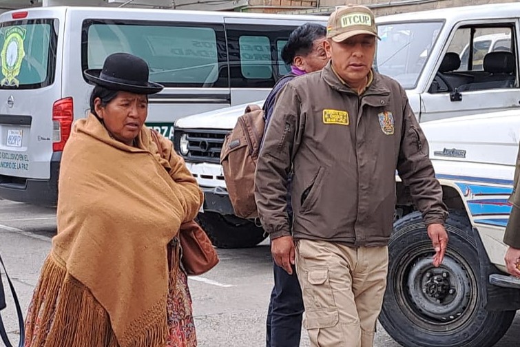 Esposo de Elvira Parra teme “el mismo final que Aramayo” y Defensoría alerta dilación judicial “excesiva”