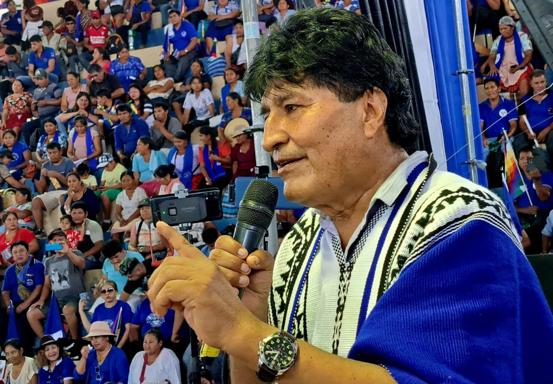 Ampliado 'evista' ratifica a Morales como candidato único para el 2025