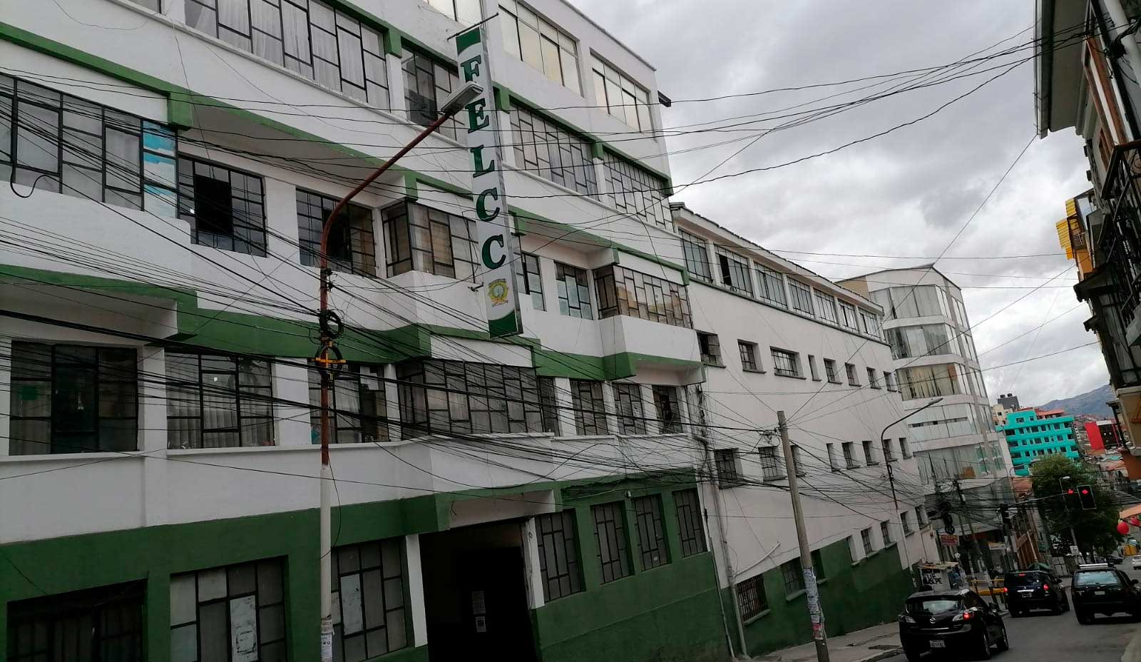 Aprehenden a un hombre que estafaba ofreciendo cargos en el Sedes-La Paz