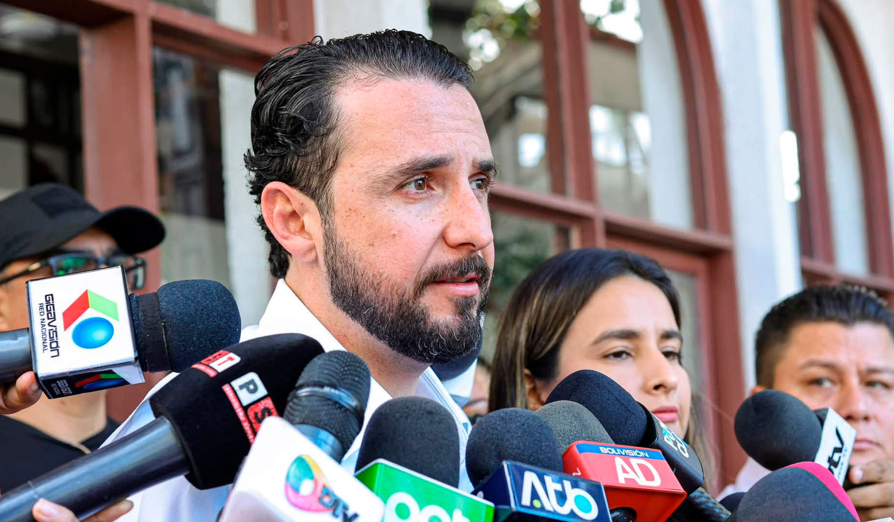 JP Velasco señala que Santa Cruz retiene apenas 4% de los impuestos que genera y urge al 50/50 como solución