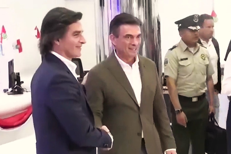 Mamén Saavedra junto a Paz: “Lo estiman mucho en Santa Cruz y a mí también"