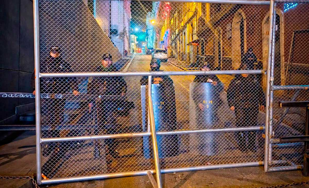 Decreto otorga un reconocimiento económico para personal policial