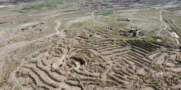 Denuncian a directora de la AJAM Oruro por archivar caso de minería ilegal en tierras quinueras