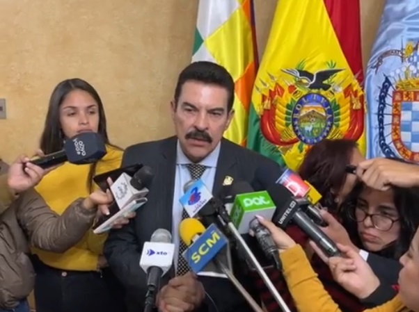 ‘Voy a ver si están dadas las condiciones’, dice Reyes Villa sobre su posible candidatura para las elecciones