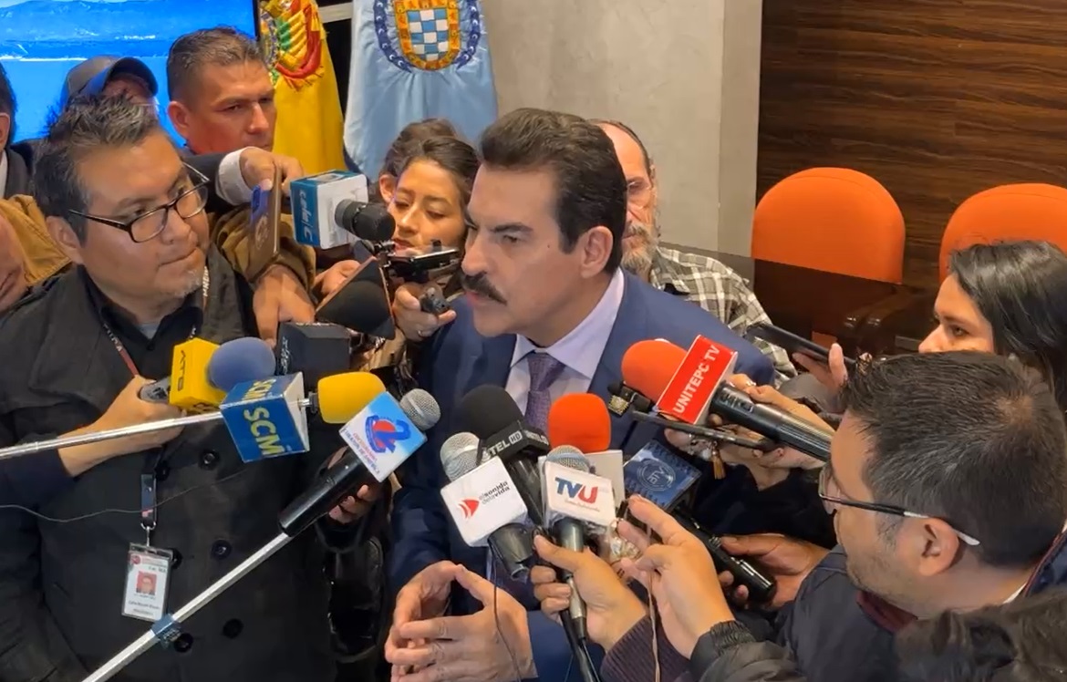Reyes Villa minimiza las críticas por reuniones con legisladores y anticipa otro encuentro