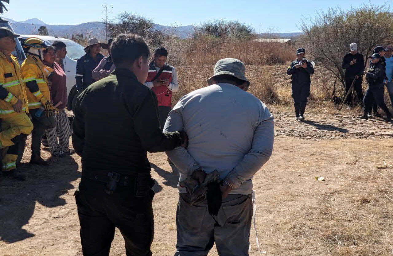 Aprehenden infraganti a una persona que causó incendio en Tarija