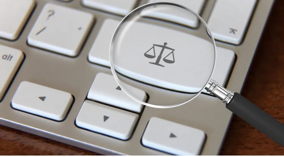 La Unión Europea sugiere en Bolivia ley de derechos digitales y de medios de comunicación públicos