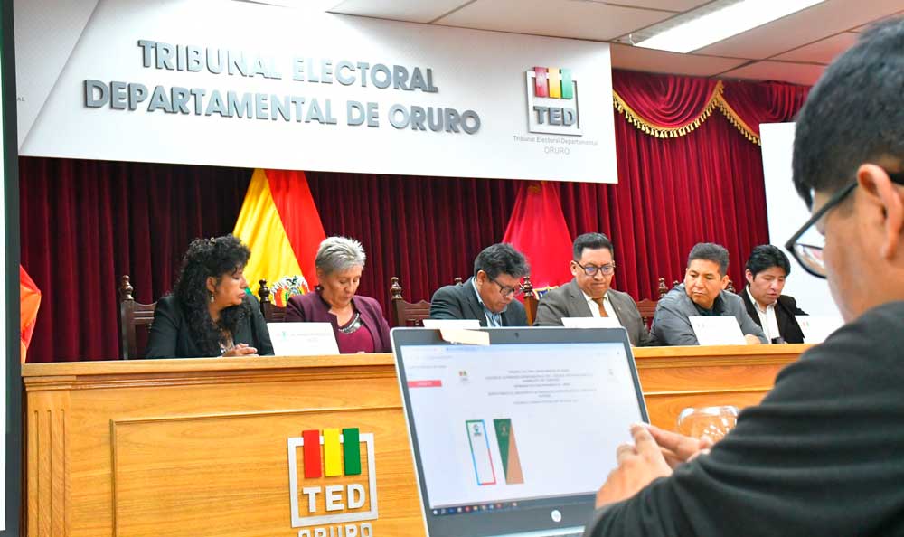 Una provincia orureña tendrá balotaje para elegir asambleísta tras empate exacto de candidatos