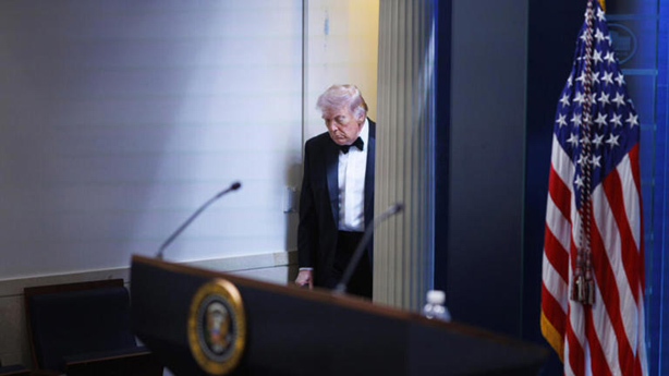 Cancillería de Bolivia condena los hechos registrados en la cena donde estuvo Donald Trump