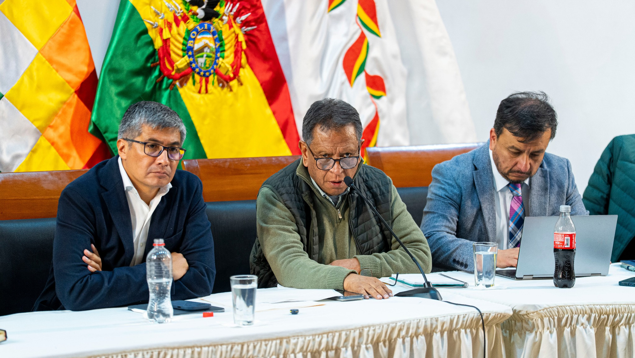 Oviedo valora disposición al diálogo del autotransporte y asegura que la solución llegará a las provincias