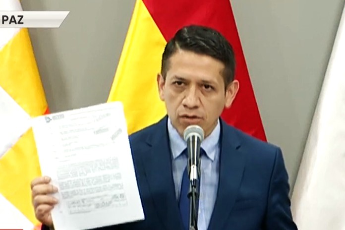 Denuncian presunto daño económico de Bs52 millones en Entel por contratación de decodificadores